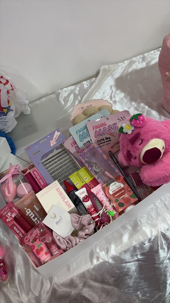 Caja Belleza Deluxe con Sheglam