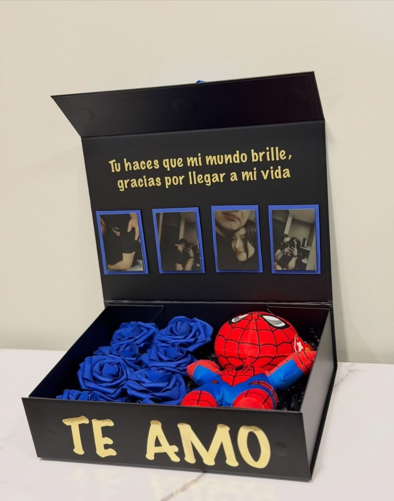 Caja Negra TE AMO con Fotos